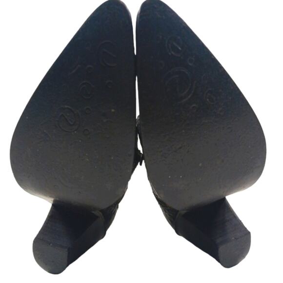 FS2127 GUC $369 Donna Piu Snake Embossed Boots size 37 US 7 - Picture 7 of 11